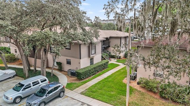 4111 ASHFORD GREEN PLACE B202, Tampa, FL 33613