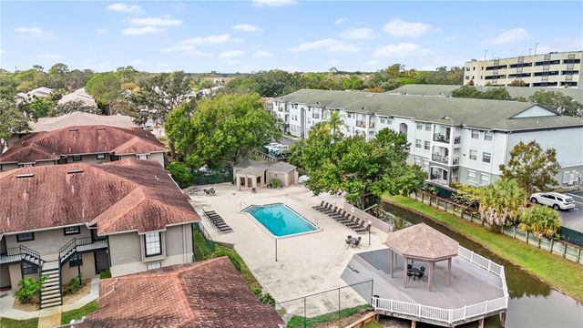 4111 ASHFORD GREEN PLACE B202, Tampa, FL 33613