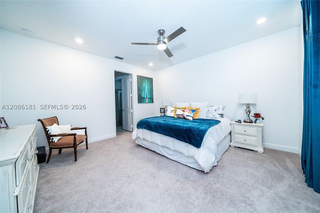 4230 Rosa Dr, Deerfield Beach, FL 33064