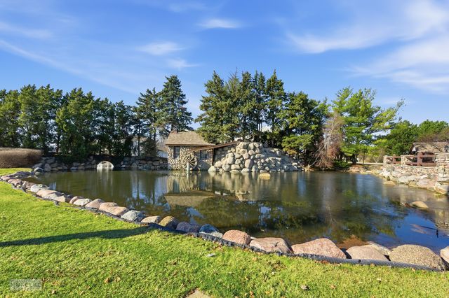 397 Cascade Lane 397, Oswego, IL 60543