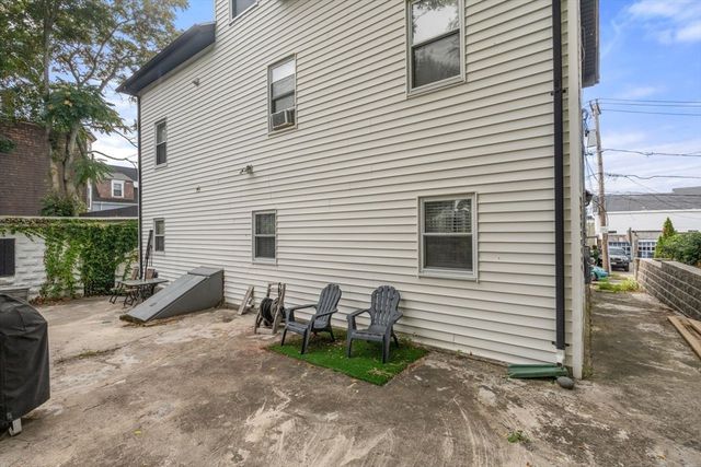 12-14 Shannon St 3, Boston, MA 02135