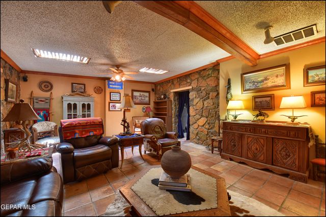 4204 EMORY Road, El Paso, TX 79922