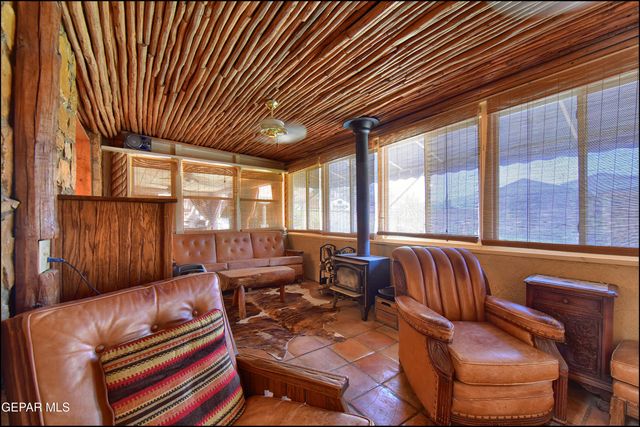 4204 EMORY Road, El Paso, TX 79922