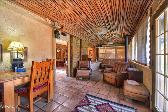 4204 EMORY Road, El Paso, TX 79922