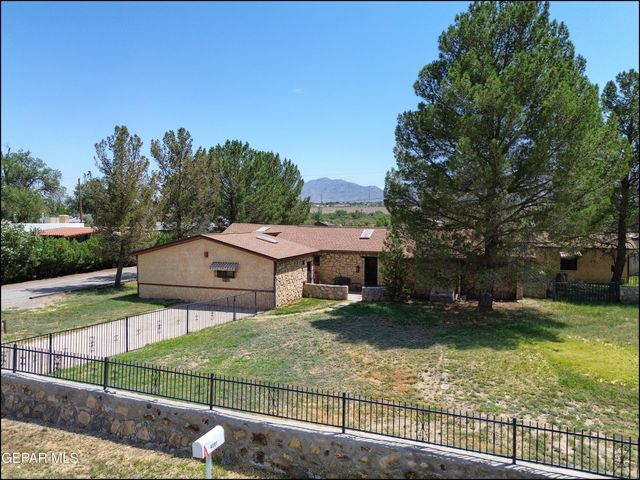 4204 EMORY Road, El Paso, TX 79922