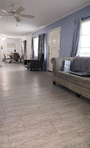 27401 MAIN AVENUE, Okahumpka, FL 34762