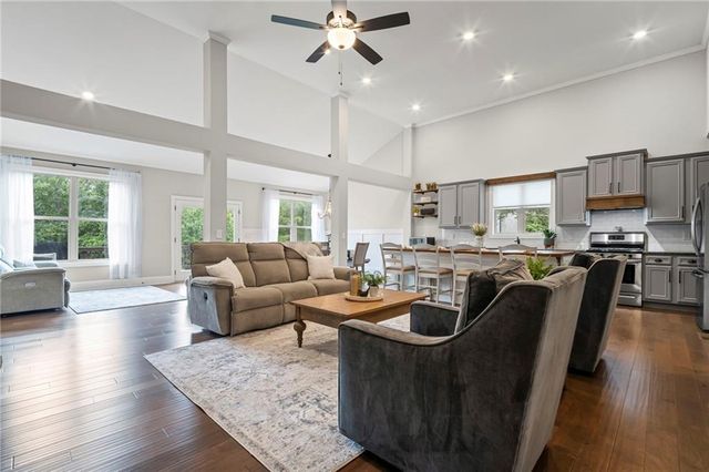538 Black Horse Circle, Canton, GA 30114