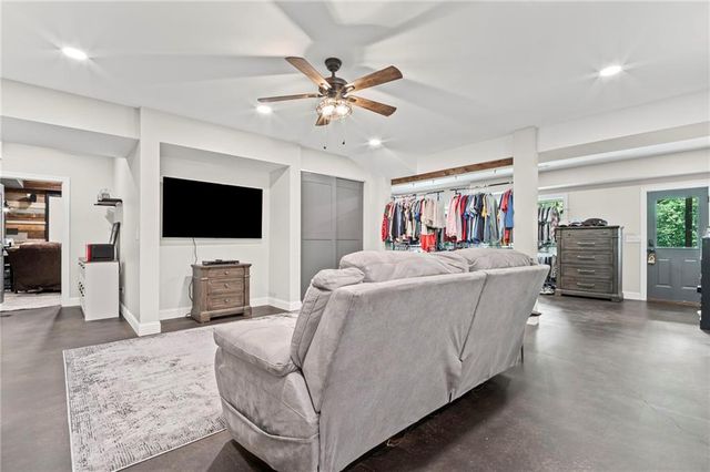 538 Black Horse Circle, Canton, GA 30114