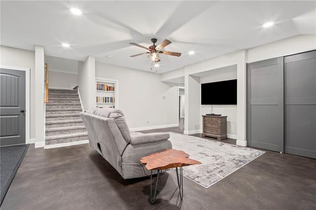 538 Black Horse Circle, Canton, GA 30114