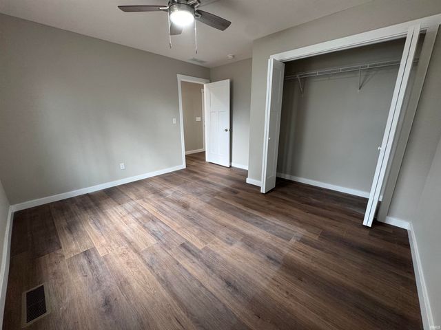 450 Trinton Circle, Bedford, IN 47421