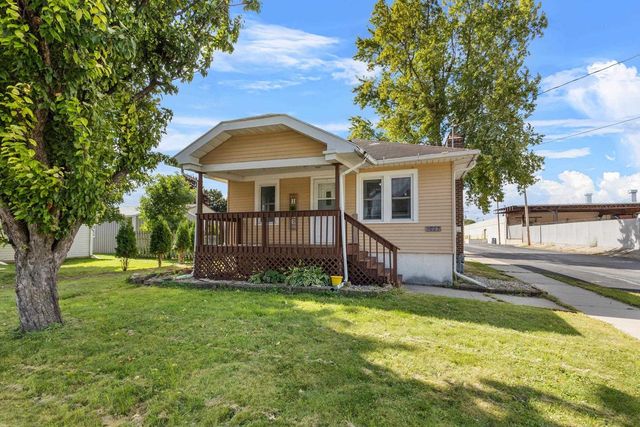 1027 LAKE STREET, Green Bay, WI 54303