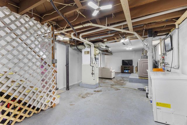 1027 LAKE STREET, Green Bay, WI 54303