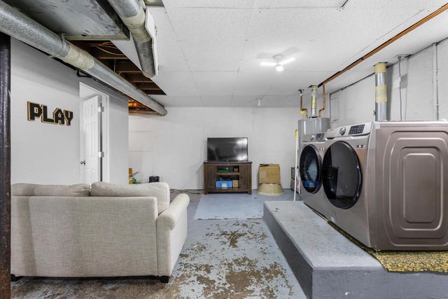 1027 LAKE STREET, Green Bay, WI 54303