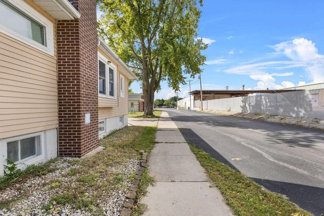 1027 LAKE STREET, Green Bay, WI 54303