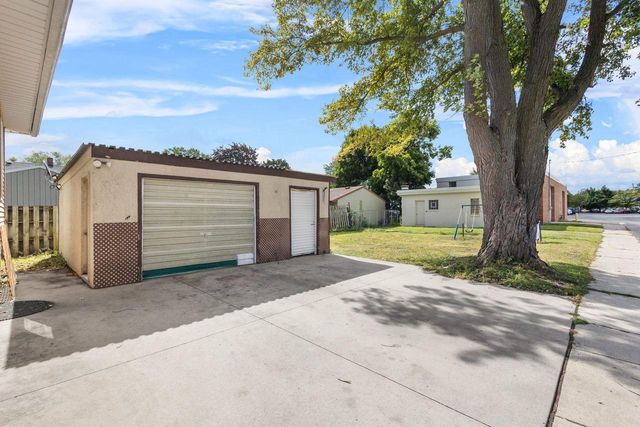 1027 LAKE STREET, Green Bay, WI 54303