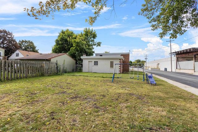 1027 LAKE STREET, Green Bay, WI 54303