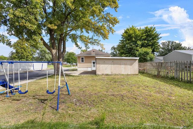 1027 LAKE STREET, Green Bay, WI 54303