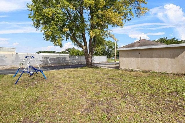 1027 LAKE STREET, Green Bay, WI 54303