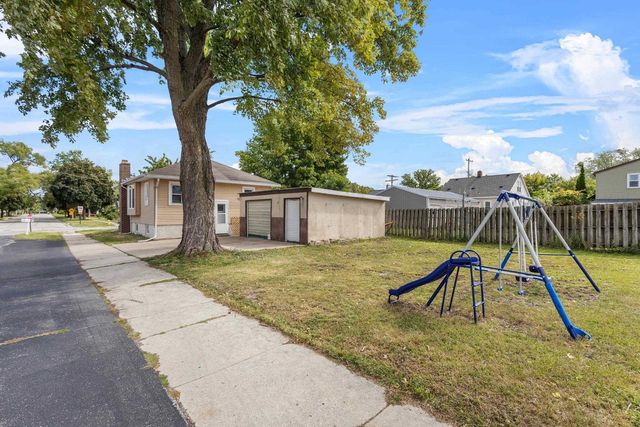 1027 LAKE STREET, Green Bay, WI 54303