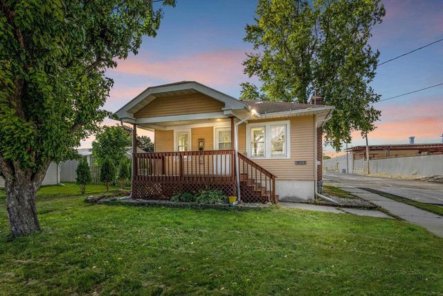 1027 LAKE STREET, Green Bay, WI 54303