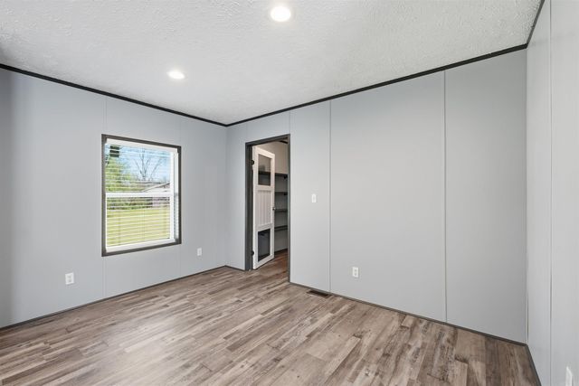 11001 River Trail Drive, Scott, AR 72141