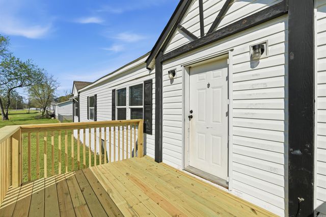 11001 River Trail Drive, Scott, AR 72141