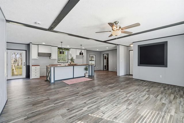 11001 River Trail Drive, Scott, AR 72141