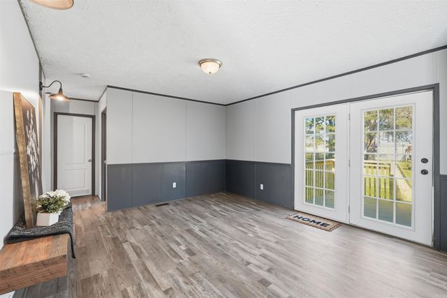 11001 River Trail Drive, Scott, AR 72141