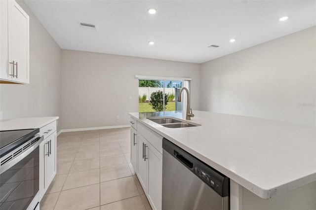 2470 PARAVANE WAY, Wesley Chapel, FL 33543