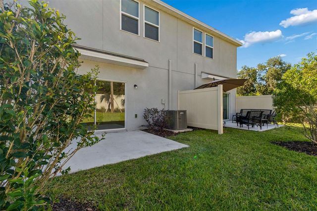 2470 PARAVANE WAY, Wesley Chapel, FL 33543