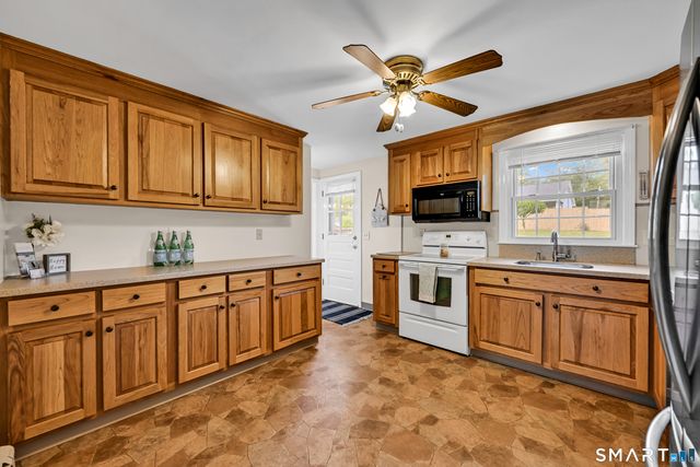 117 Penney Drive, East Hartford, CT 06118