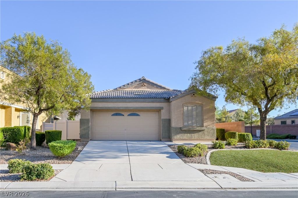 3743 Bella Legato Avenue, North Las Vegas, NV 89081 — photo 2