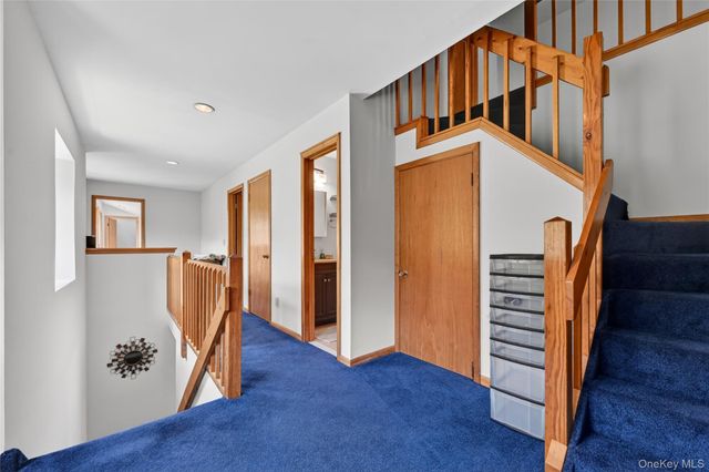 2 Grove Avenue, Greenwood Lake, NY 10925