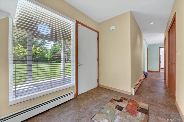 2 Grove Avenue, Greenwood Lake, NY 10925