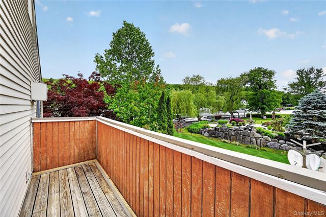 2 Grove Avenue, Greenwood Lake, NY 10925