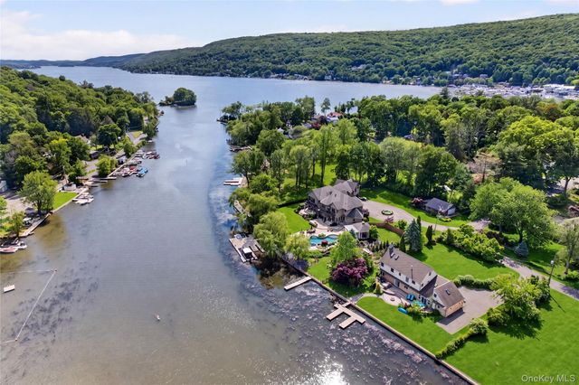 2 Grove Avenue, Greenwood Lake, NY 10925