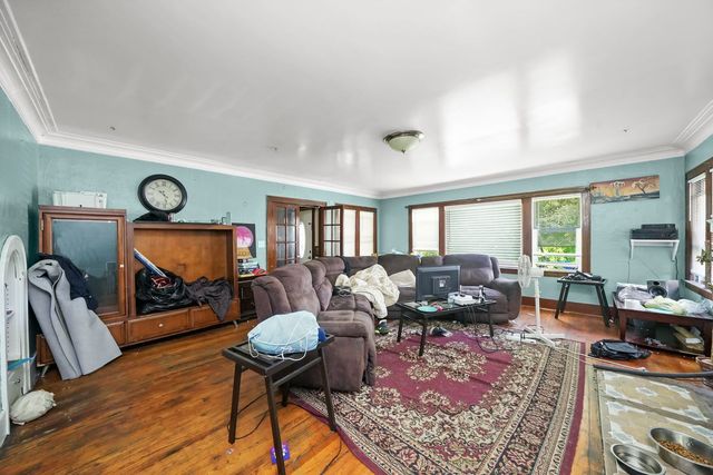 1030 N Ash Street, Waukegan, IL 60085