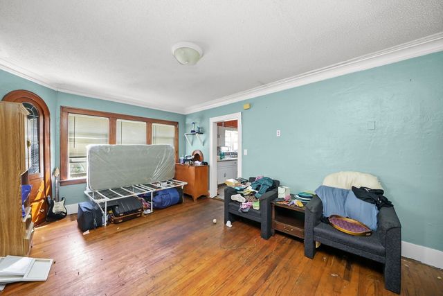 1030 N Ash Street, Waukegan, IL 60085