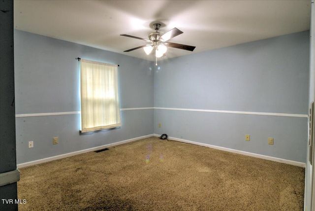 152 Faith Circle, Johnson City, TN 37604