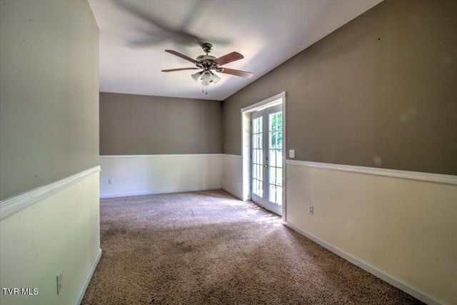 152 Faith Circle, Johnson City, TN 37604