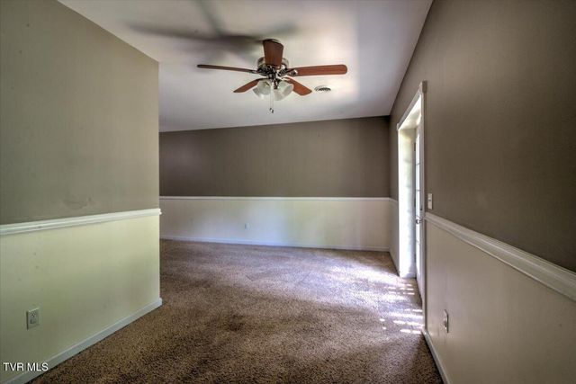 152 Faith Circle, Johnson City, TN 37604