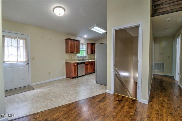 152 Faith Circle, Johnson City, TN 37604