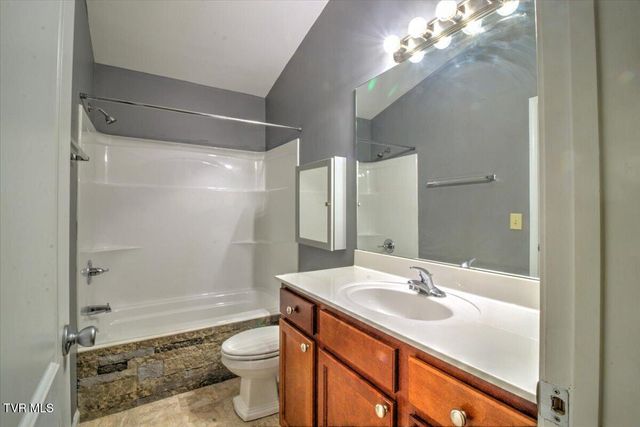 152 Faith Circle, Johnson City, TN 37604