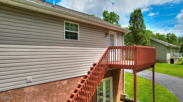 152 Faith Circle, Johnson City, TN 37604