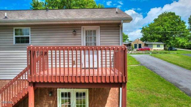 152 Faith Circle, Johnson City, TN 37604