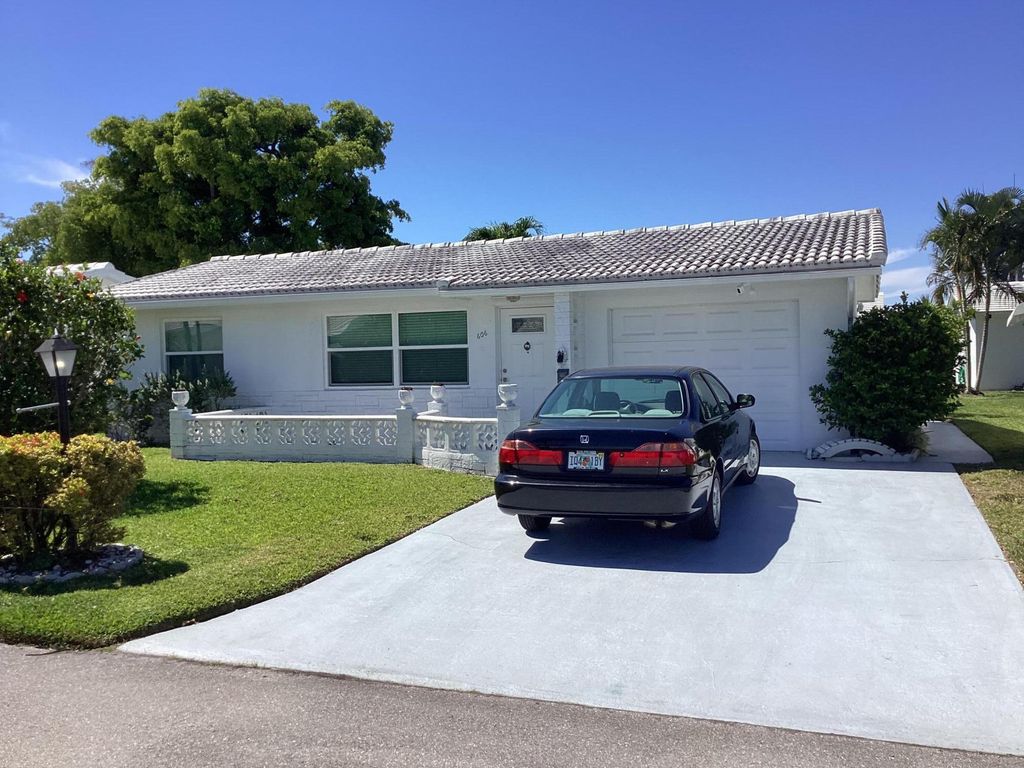 606 SW 15th Street, Boynton Beach, FL 33426