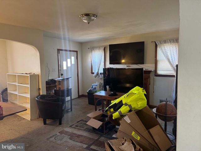 525 NEWFIELD RD, Glen Burnie, MD 21061