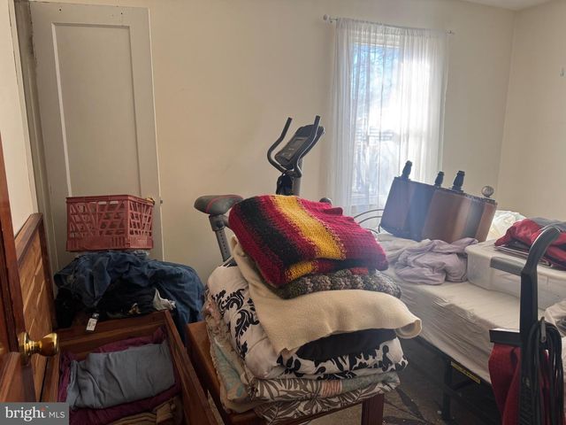 525 NEWFIELD RD, Glen Burnie, MD 21061