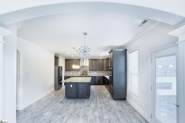 740 N Alamosa Drive, Boiling Springs, SC 29316