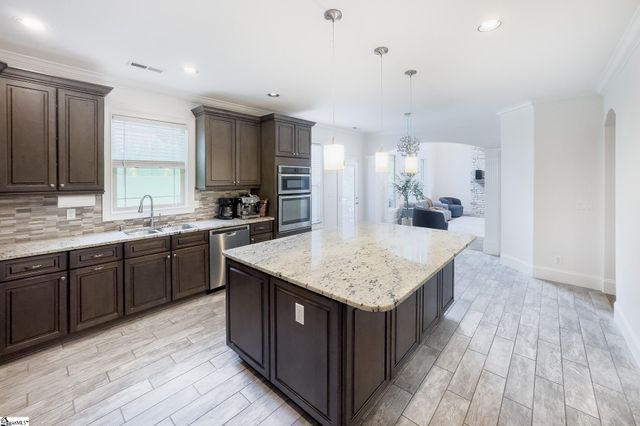 740 N Alamosa Drive, Boiling Springs, SC 29316